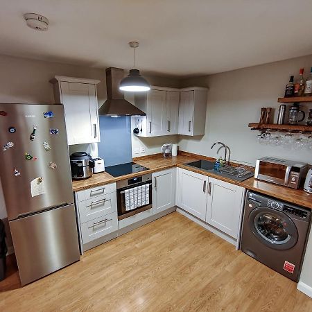 Joshua Court Single Room Stoke-on-Trent 외부 사진